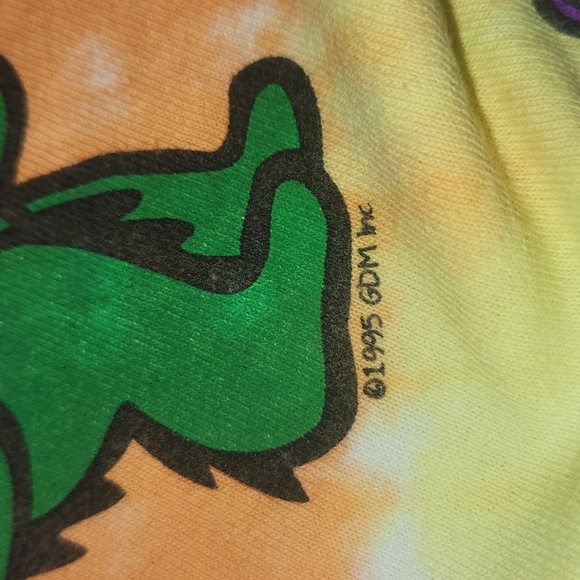 Grateful Dead 1995 Tee - Picture 7 of 11
